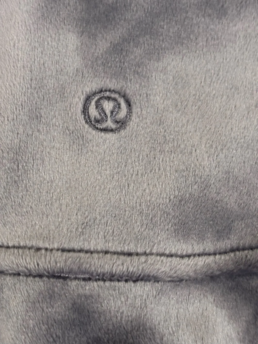 Lululemon Scuba HR High Rise
Mini Skirt Sz. M Night Fall Purple
Velvet $88 - Picture 6 of 6